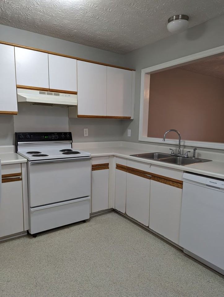 4848 Durango Court - Photo 6 of 8