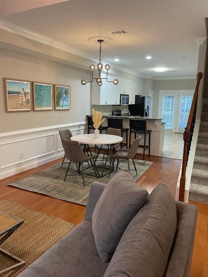 837 Mayo Lane - Photo 4 of 19