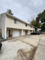 featured image of 109 N Busey Ave