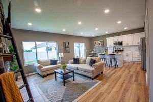 featured image of 14802 Willow St