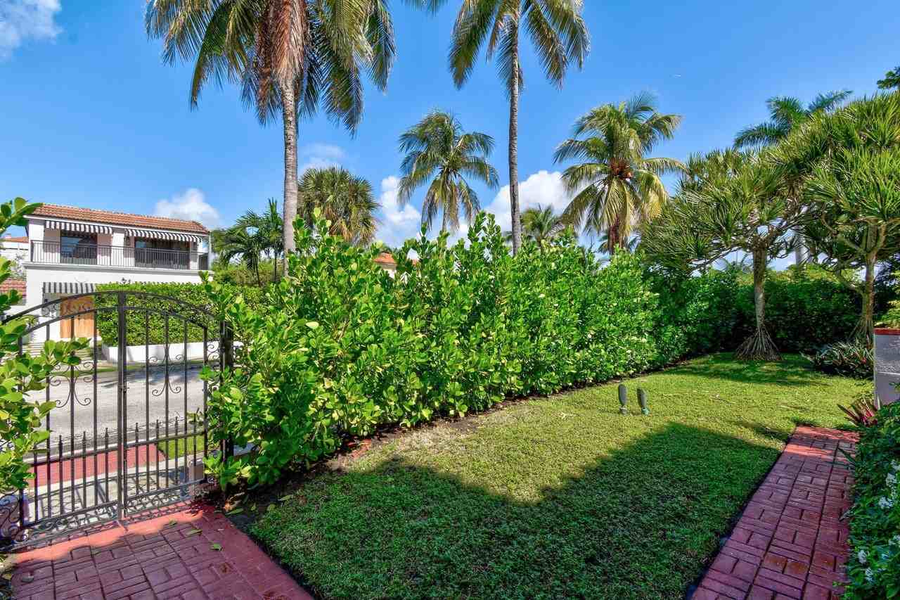 194 Almeria Rd - Photo 5 of 50