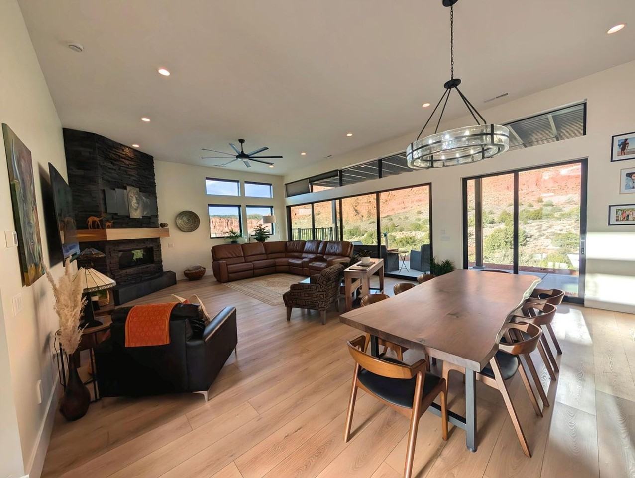 3020 Silver Reef Dr - Photo 4 of 14