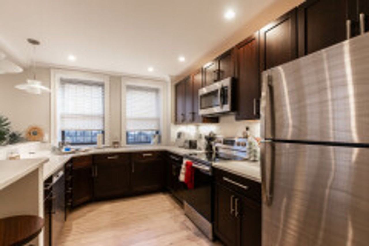 31 Glenville Ave - Photo 6 of 12