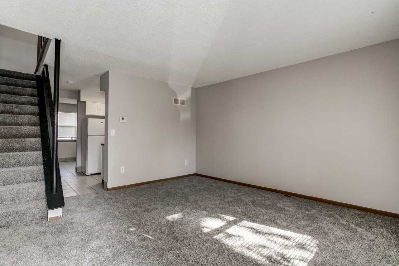 Hilltop Townhomes - Photo 6 of 6