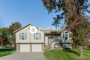 featured image of 4050 Sw Laharve Dr