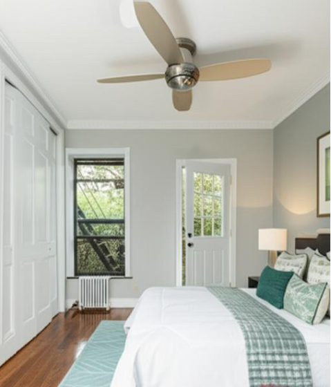 306 E 8th St #B2 - Photo 3 of 9