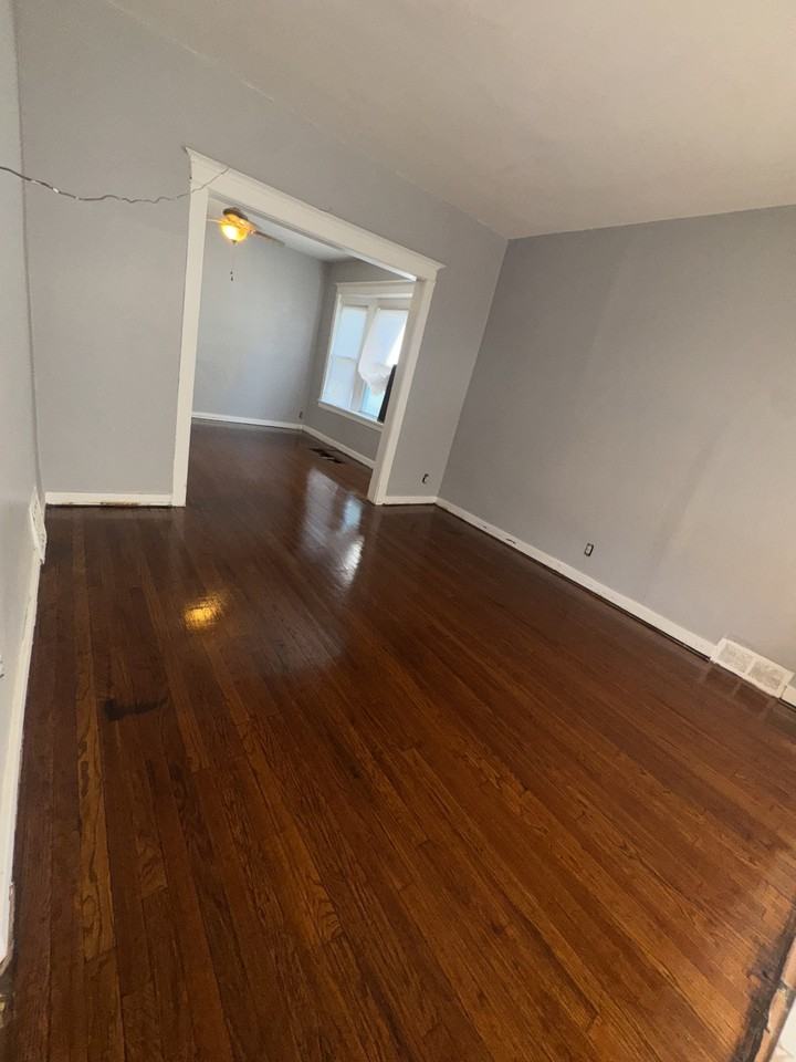 10453 S Wabash Ave #NA - Photo 6 of 8