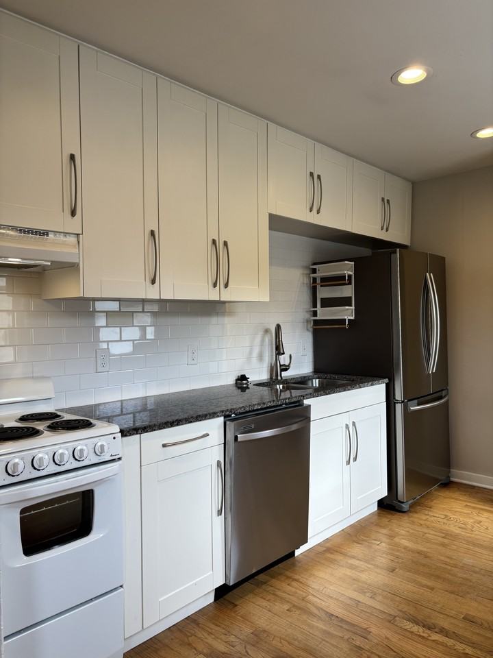 157 Judd St #NA - Photo 5 of 22