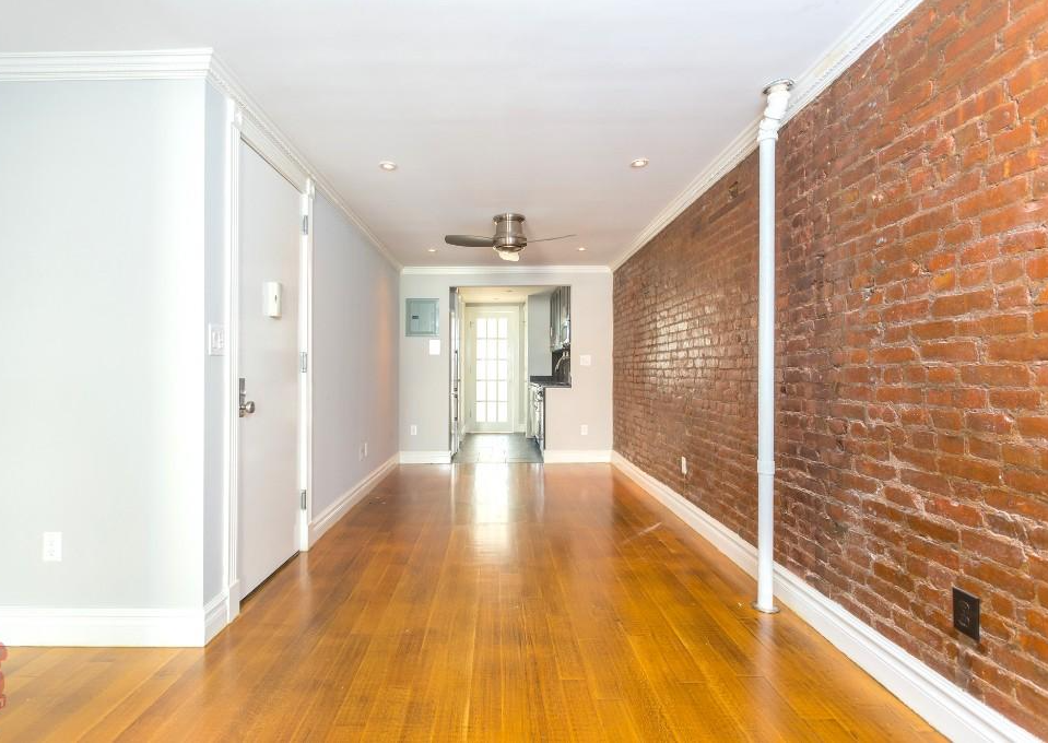 116 E 7th St #6W - Photo 2 of 3