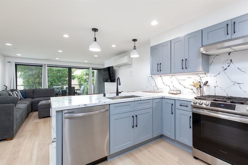 823 Island Ct #823 - Photo 6 of 39