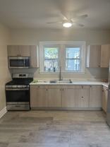 4118 N Western Ave - Photo 1 of 1