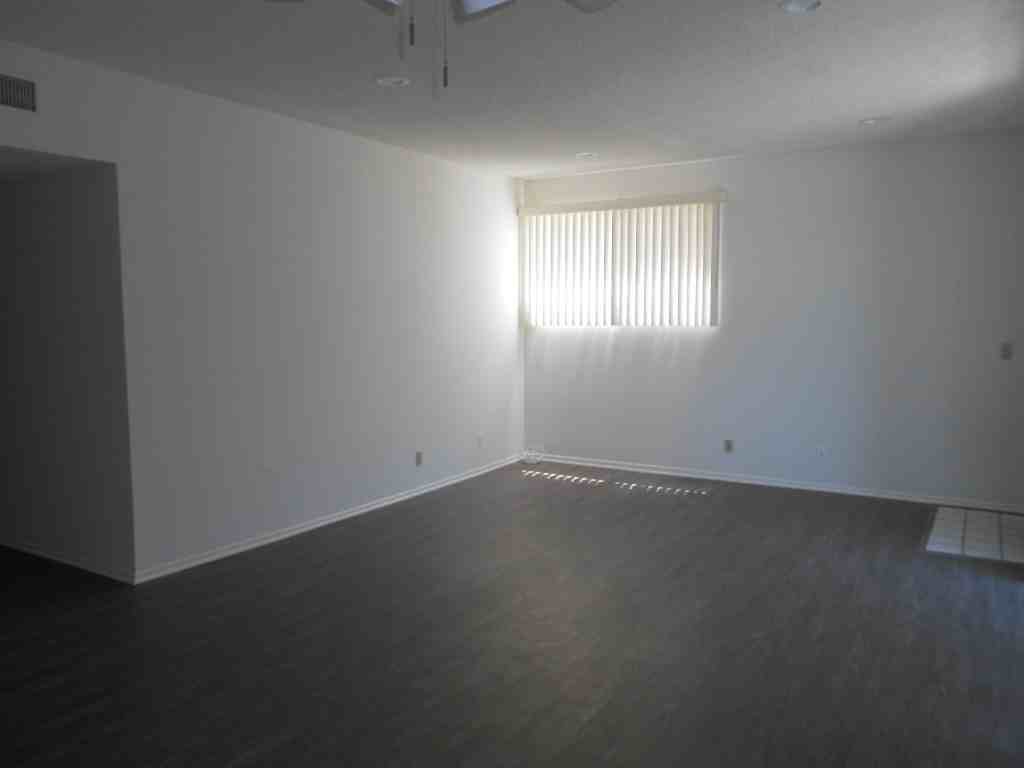 1400 Camden Ave #301 - Photo 6 of 23