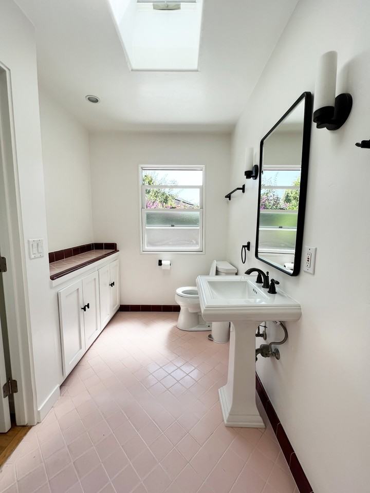 144 San Rafael Ave #NA - Photo 2 of 18