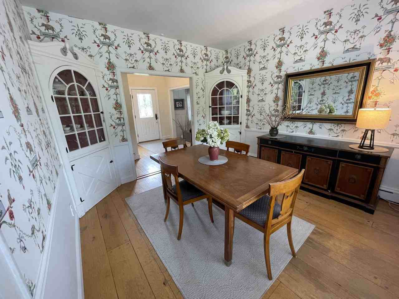 805 2nd St #NA - Photo 3 of 20