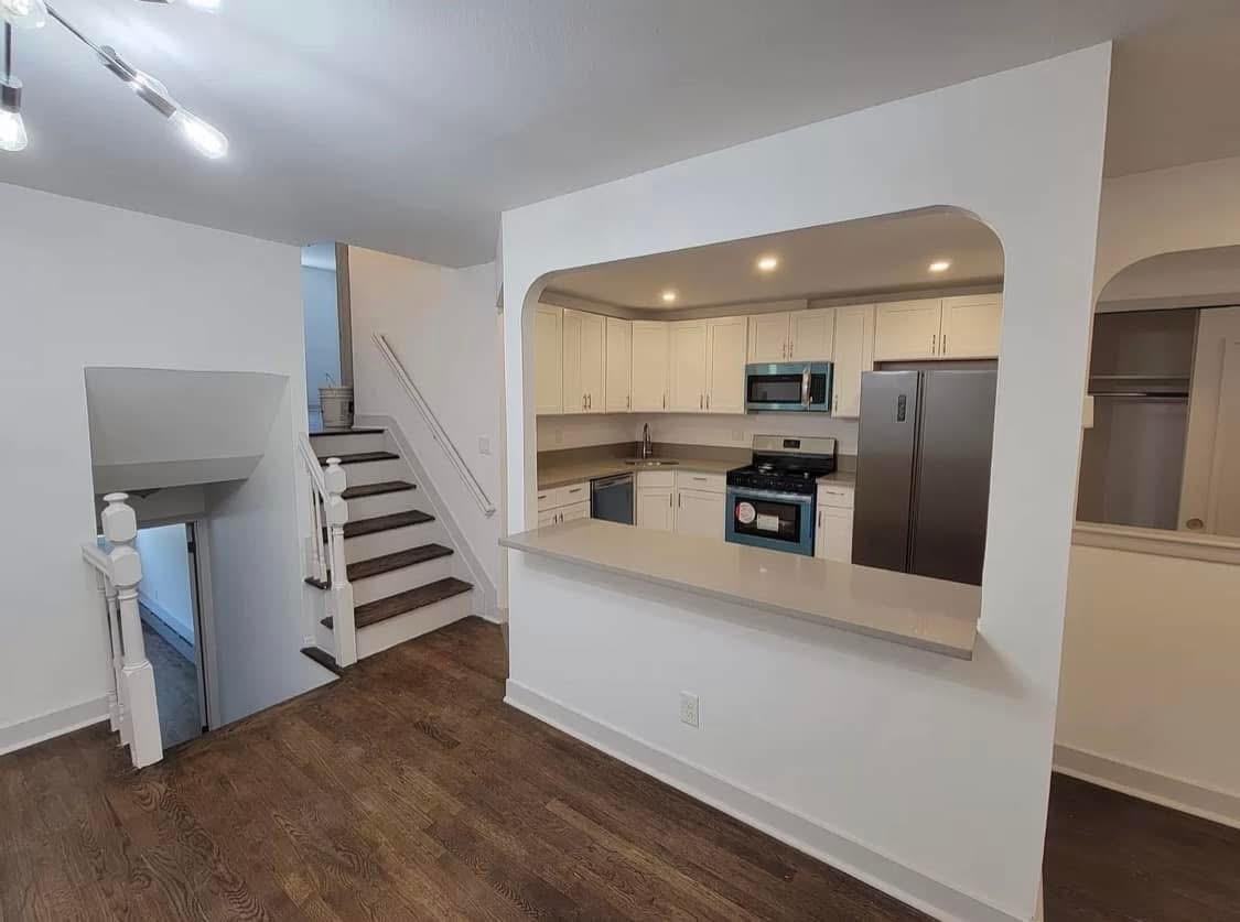 7314 Avenue M #2 - Photo 6 of 9