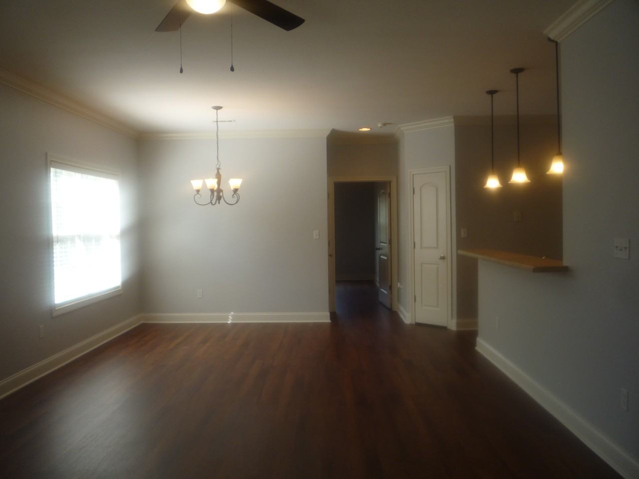 121 Lagoon Dr - Photo 3 of 17