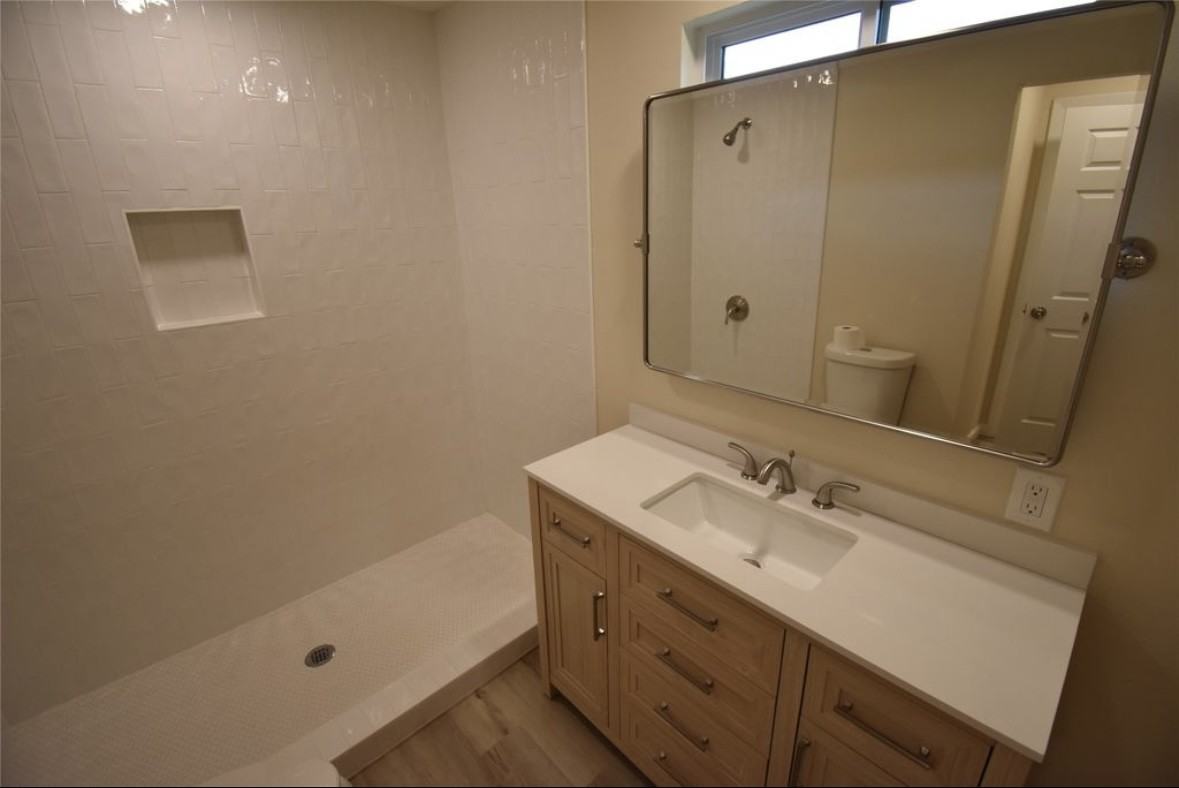 1212 North College Street #NA - Photo 6 of 8