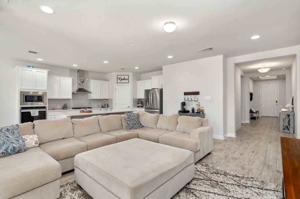 1811 Virgil Path #NA - Photo 3 of 18