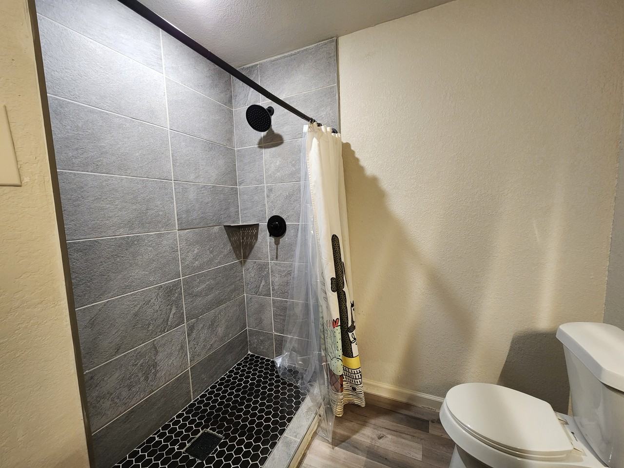 1402 Harlandale Ave #NA - Photo 4 of 18