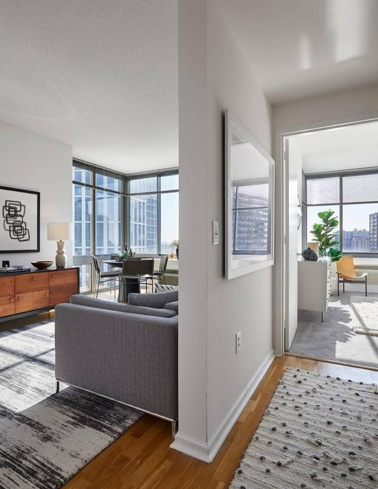 427 Washington Blvd #1-1