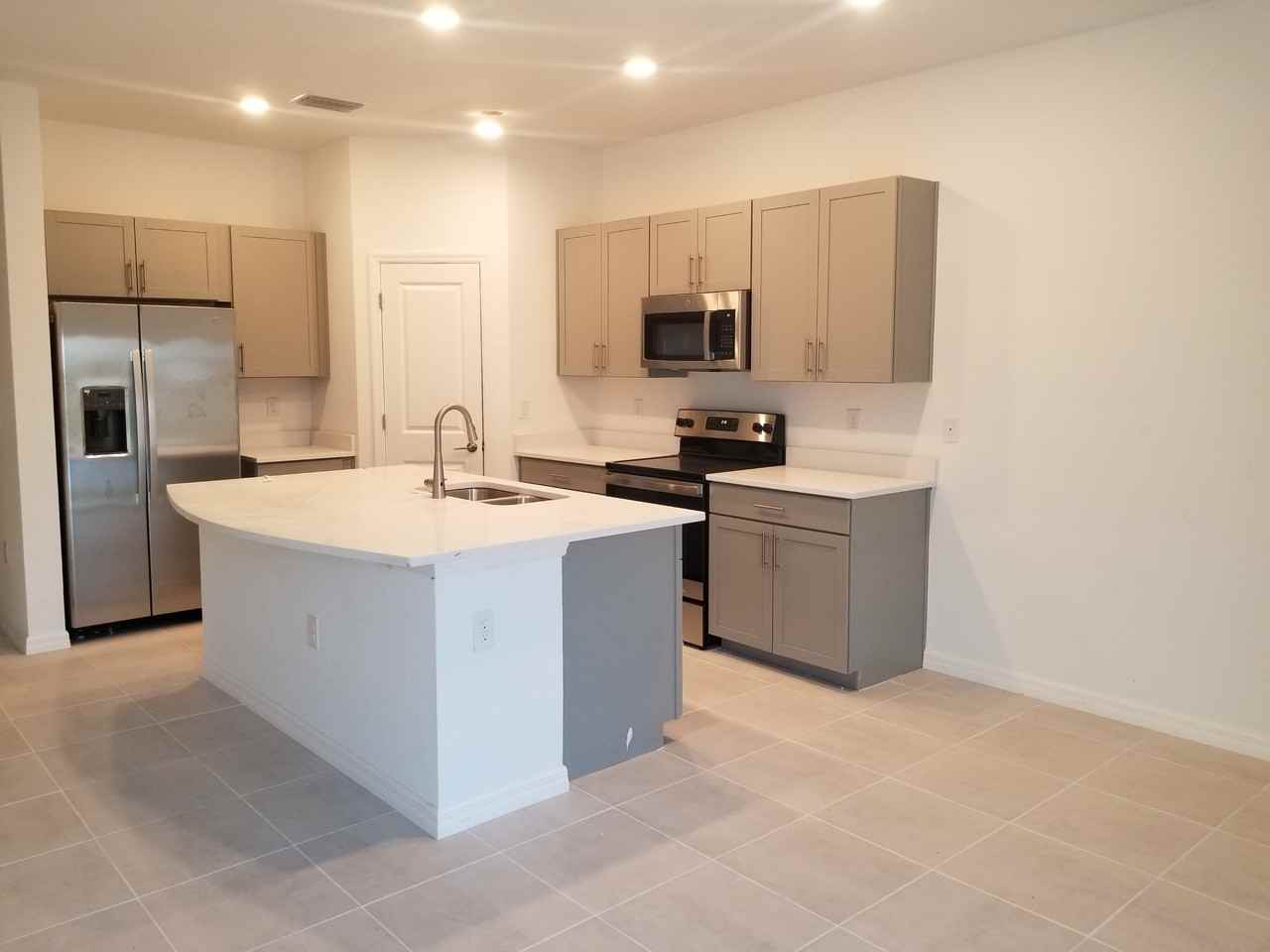 5742 Archipelago St #1 - Photo 6 of 17