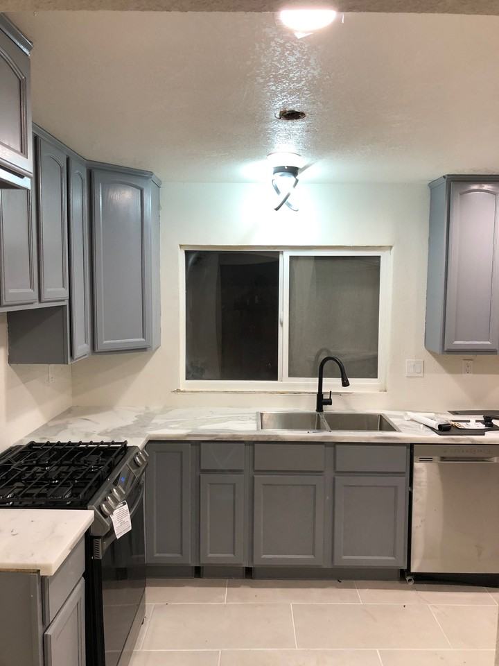 948 Golden Leaf Way #NA - Photo 2 of 8