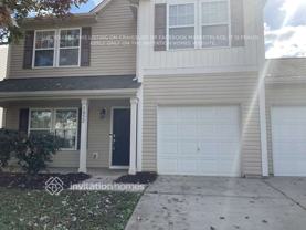 1052 Sapphire Dr - Photo 1 of 1