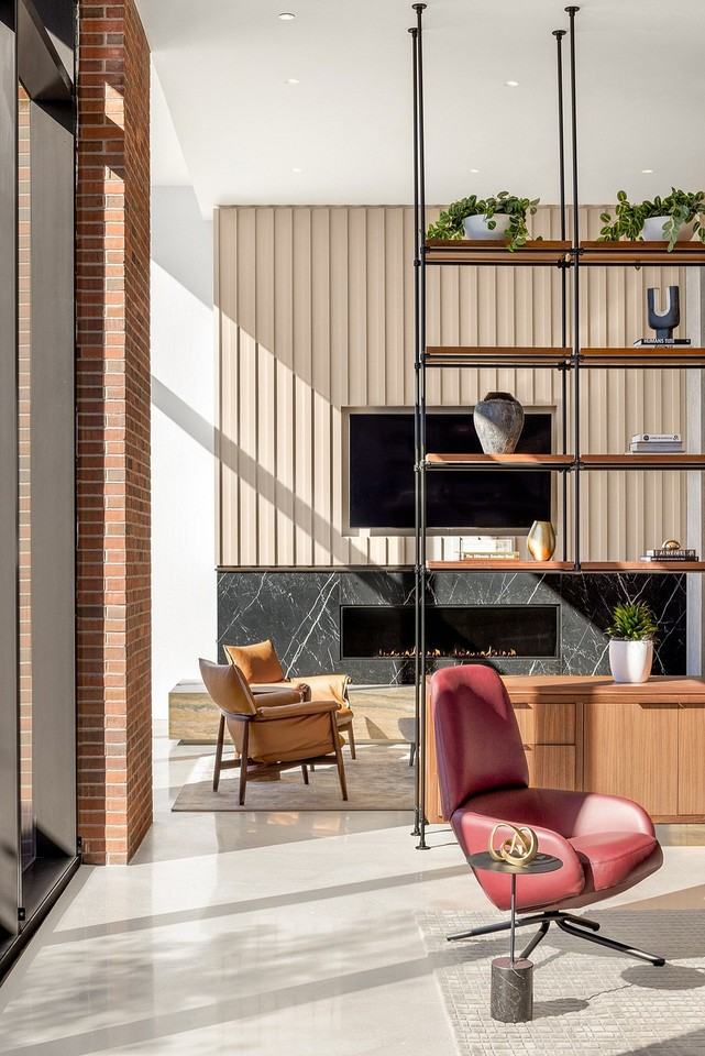 Avira - Photo 7 of 31