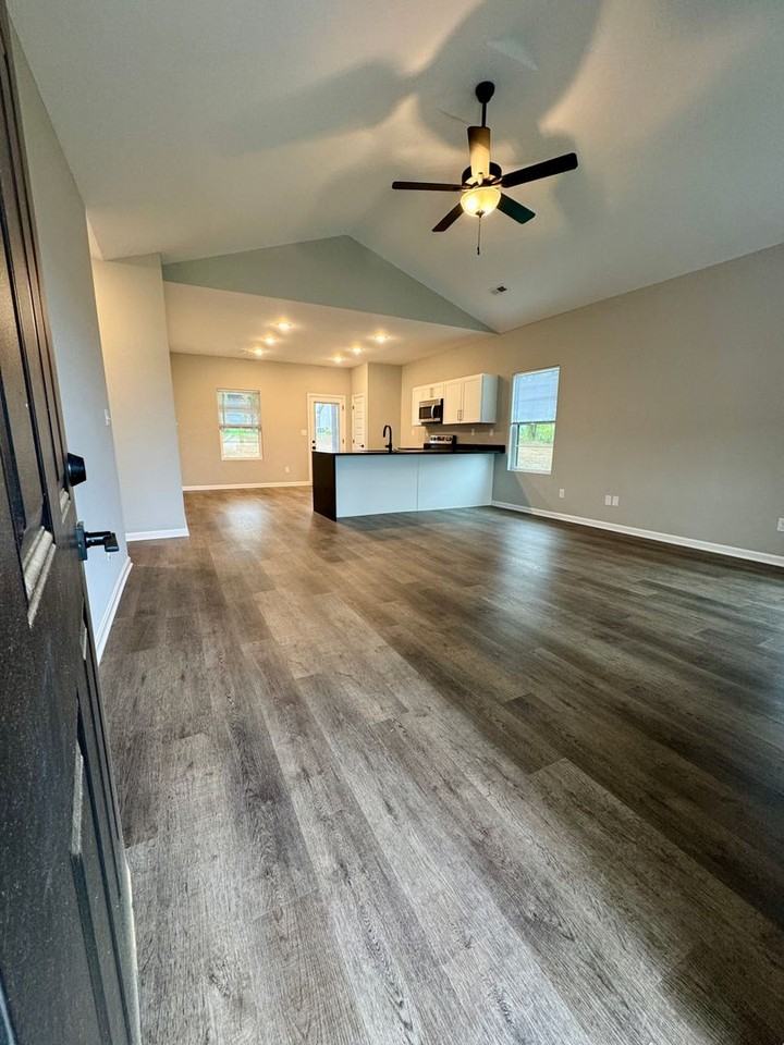 MK Ventures 2, LLC - Photo 5 of 27