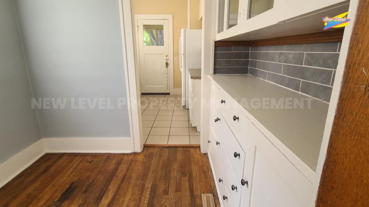 1545 North Market Street - Photo 4 of 9