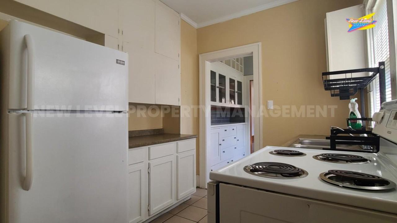 1545 North Market Street - Photo 6 of 9