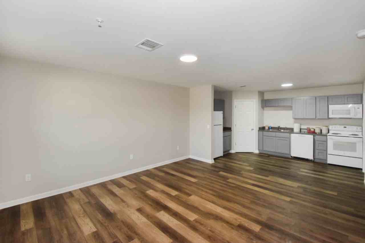 The Willows II - Photo 4 of 10