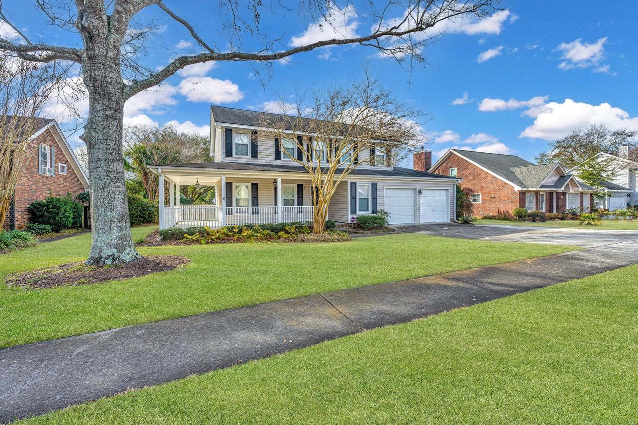 927 Portabella Ln - Photo 2 of 20