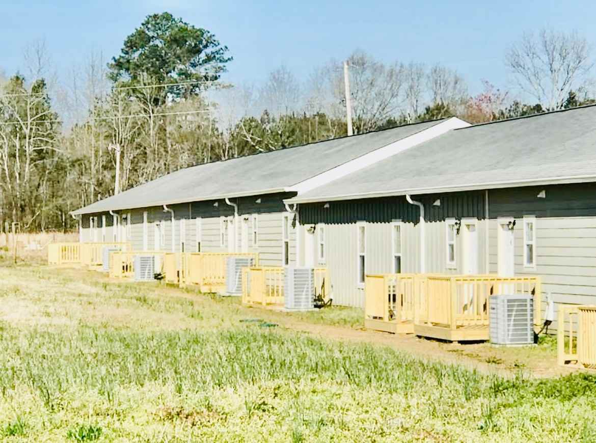 Centre Alabama Apartments - Photo 2 of 10