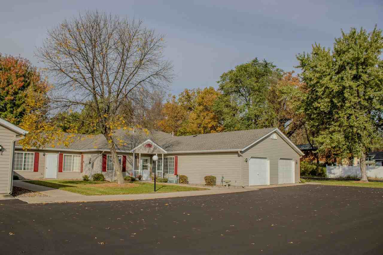 Cottages of Annandale - Photo 5 of 32