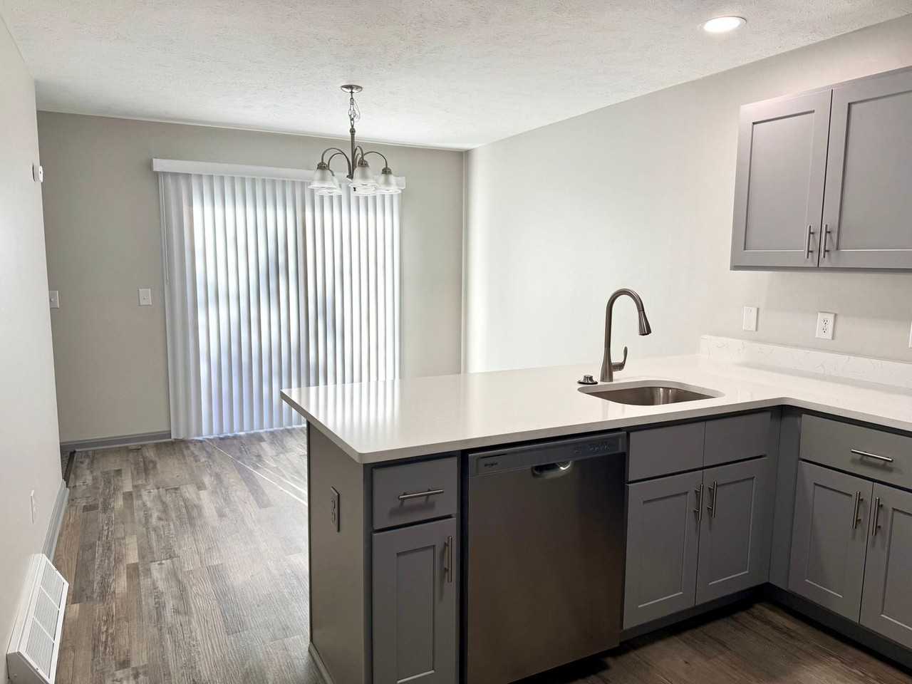 Westwind Apartments - Photo 5 of 26