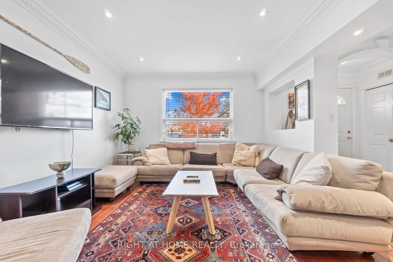 16 Connie Street - Photo 4 of 21