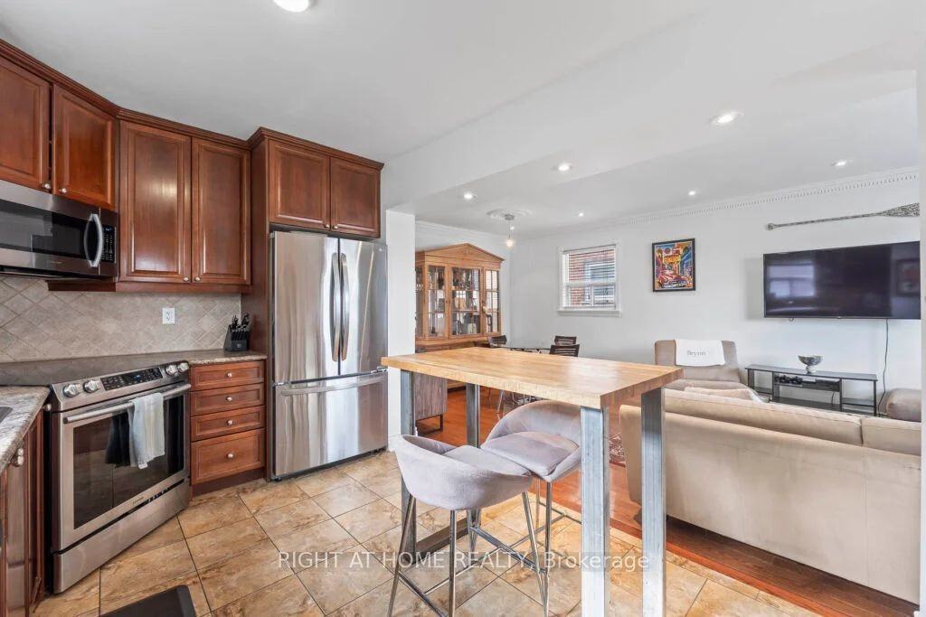 16 Connie Street - Photo 3 of 21