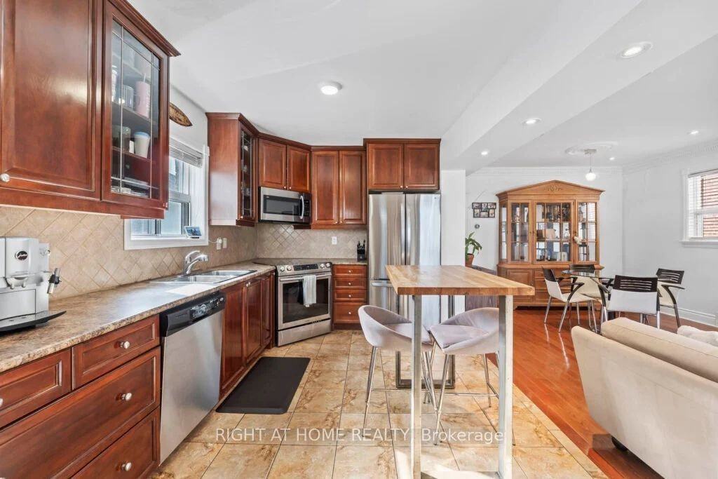 16 Connie Street - Photo 5 of 21