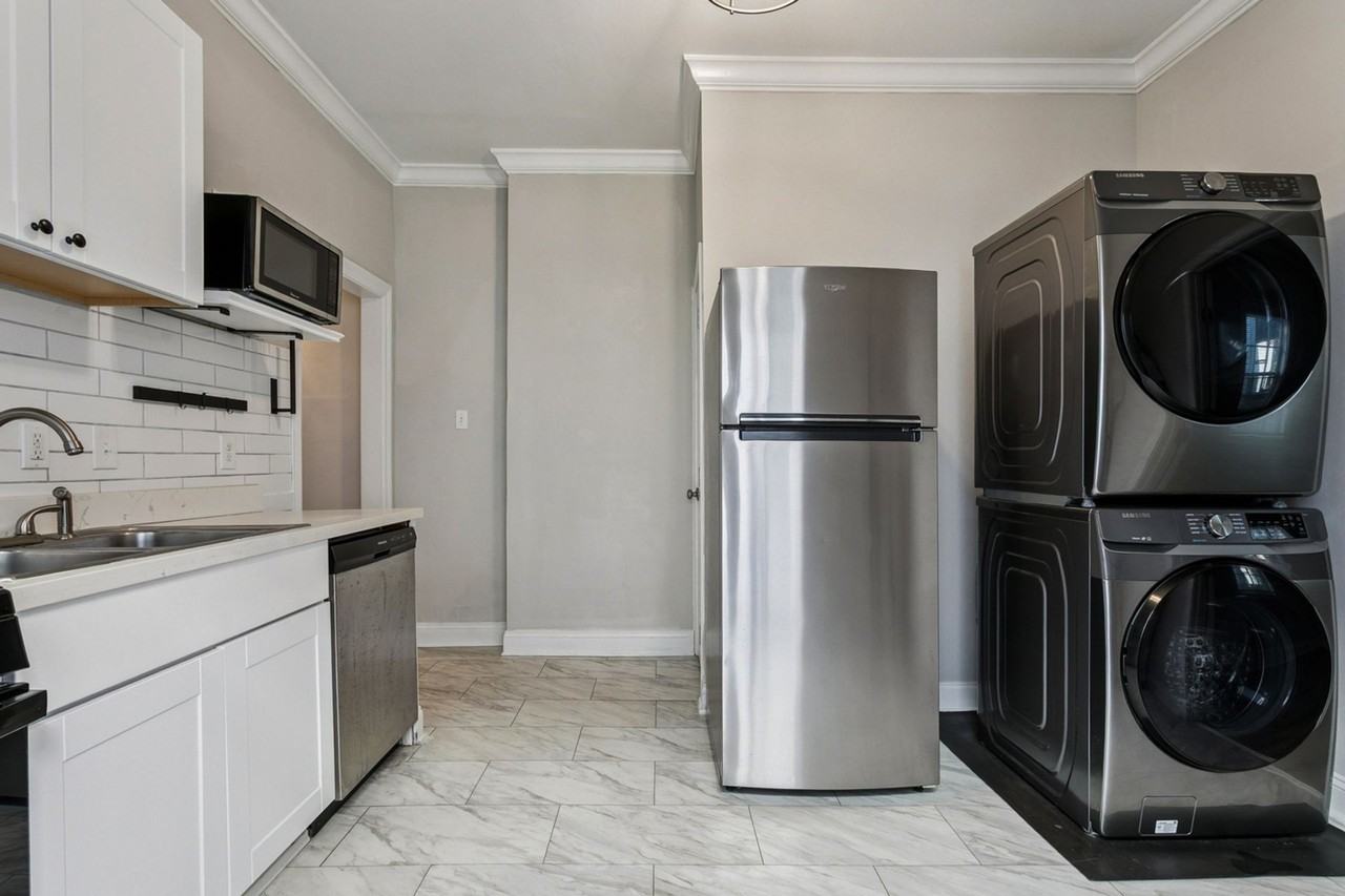 Rental in Bayou St. John Neighborhood - Photo 6 of 15