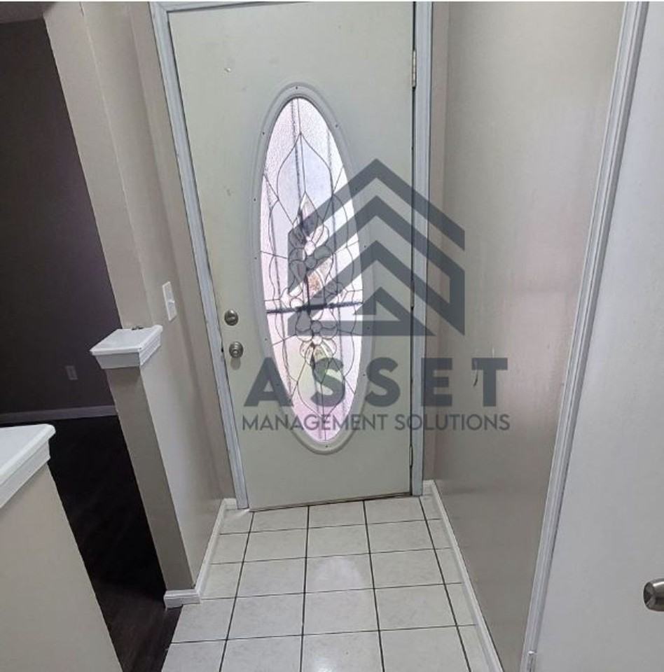 412 Wildewood Ter - Photo 2 of 22