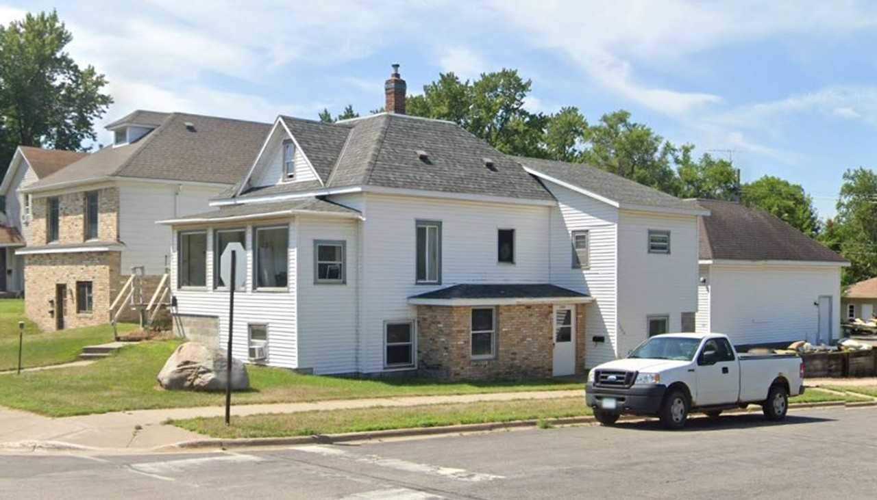 157 10th Avenue North - Photo 2 of 3