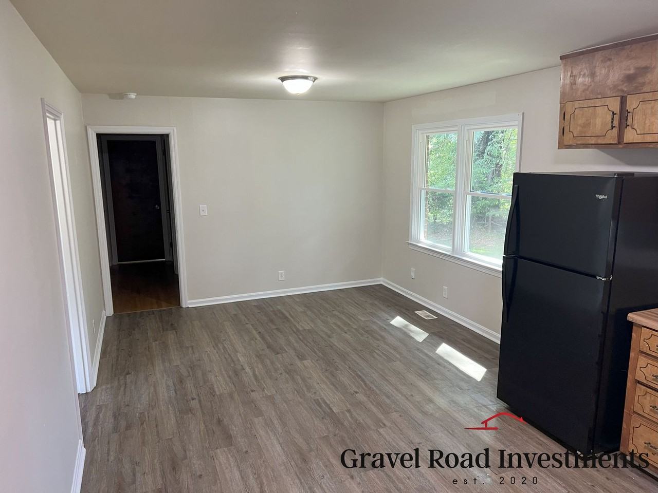 2820 38th Avenue - Photo 5 of 13