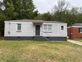 1027 34th Ave - Photo 1 of 1