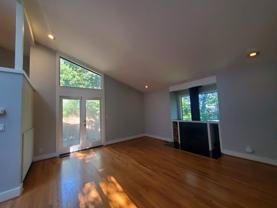 710 Redwood Ave - Photo 1 of 1