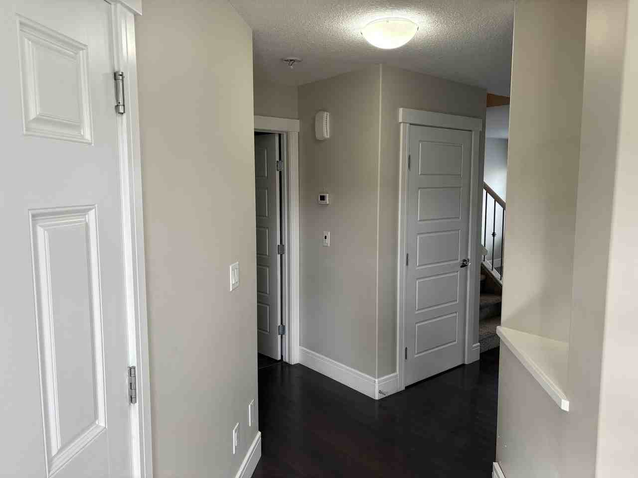 713 176 St Sw #713 - Photo 3 of 10