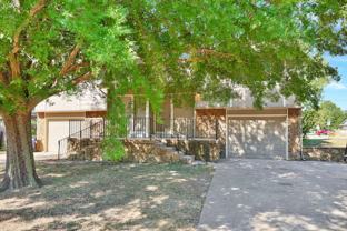 2025-2027 N. Rosewood Ct. - Photo 1 of 1