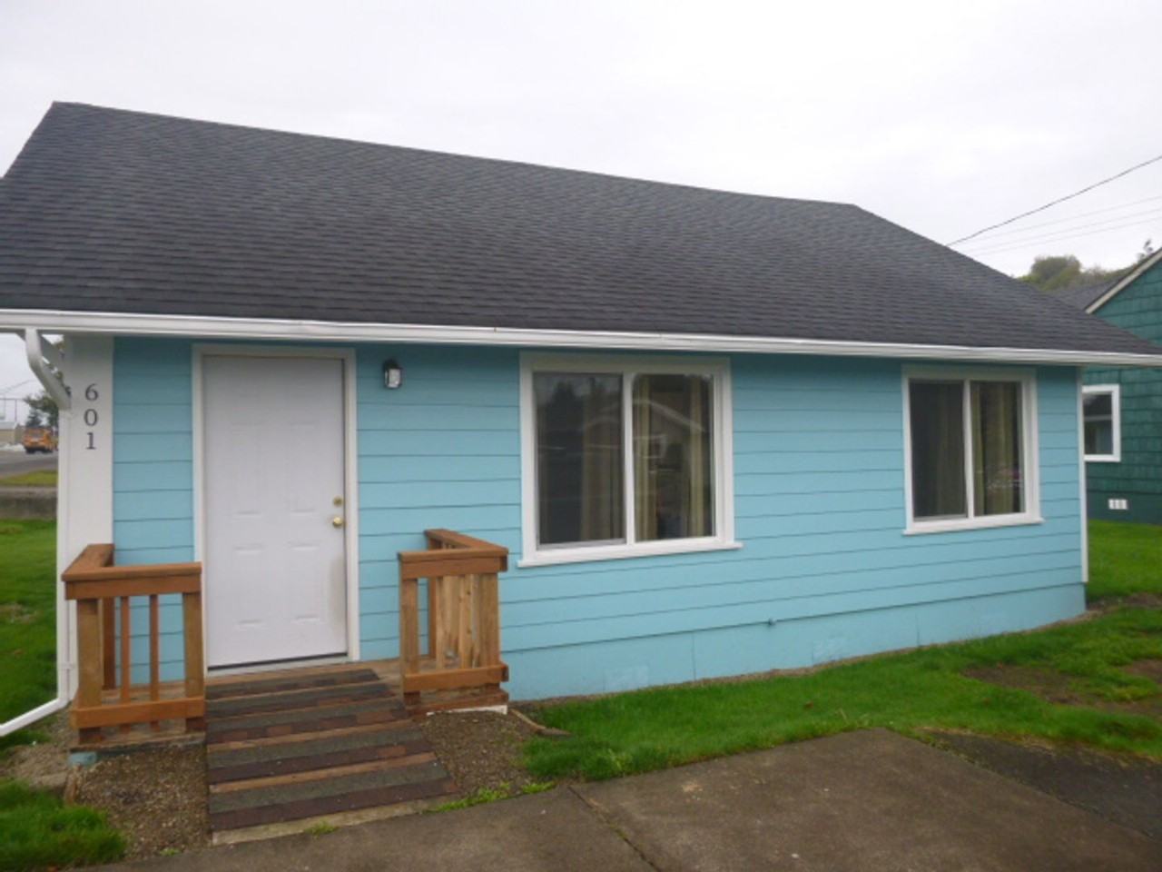 601 Duffy Street #601 - Photo 2 of 41