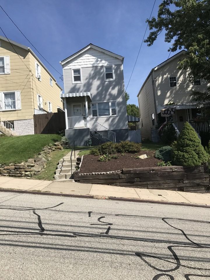 1110 Virginia Ave - Photo 5 of 48