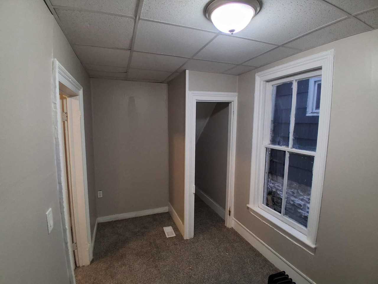 158 W Bridge St - Photo 5 of 17